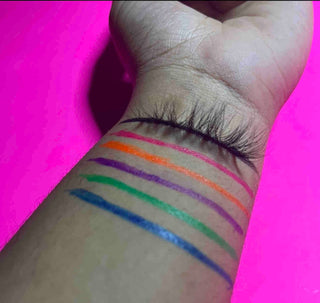 Girly World Cosmetics Girl Liner Lash Adhesive Pen Color Set